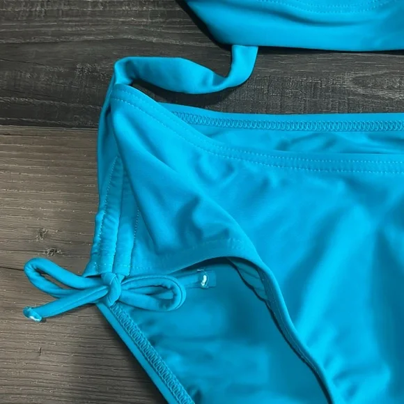 Fun bikini!!!! - Picture 2 of 8